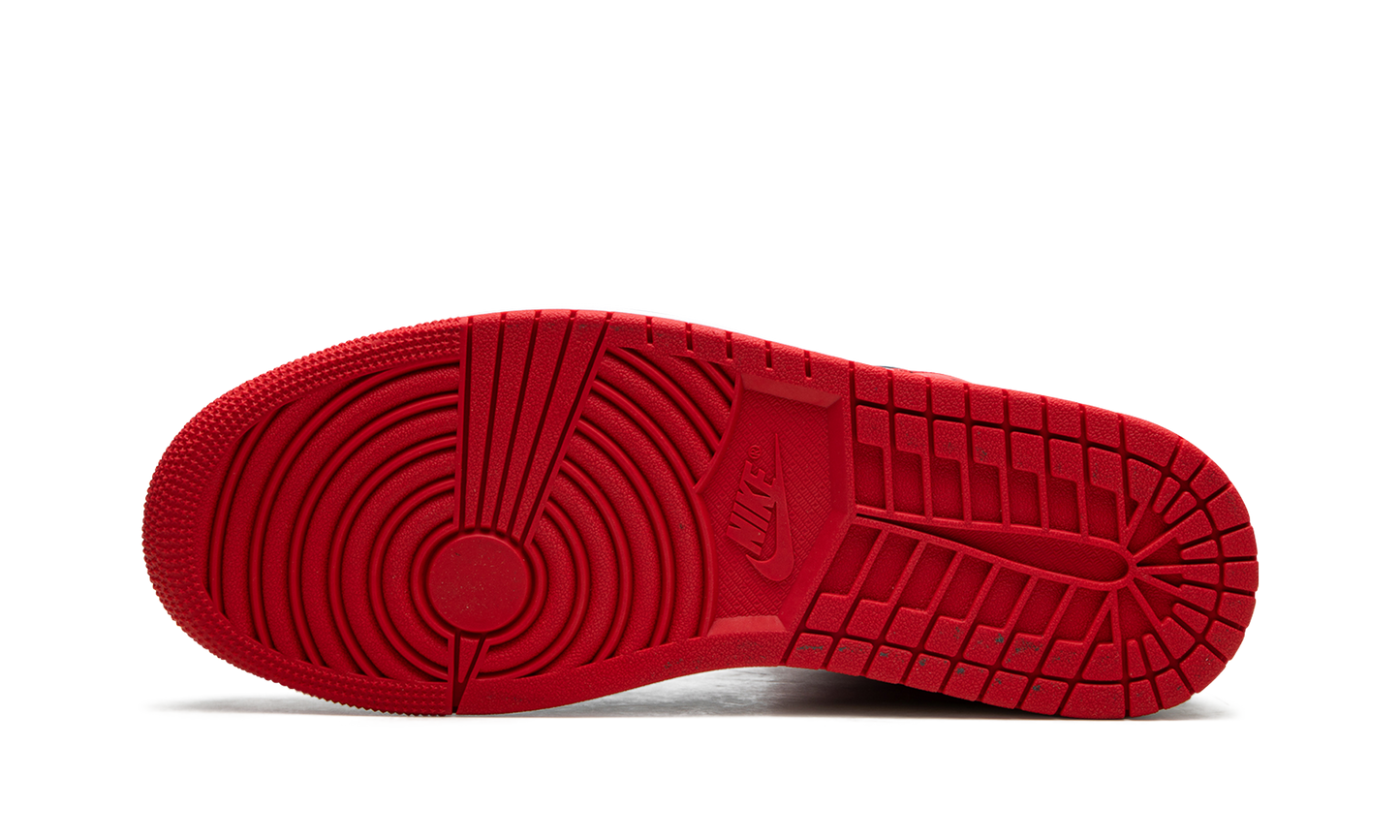 Air Jordan 1 Mid  Alternate Bred