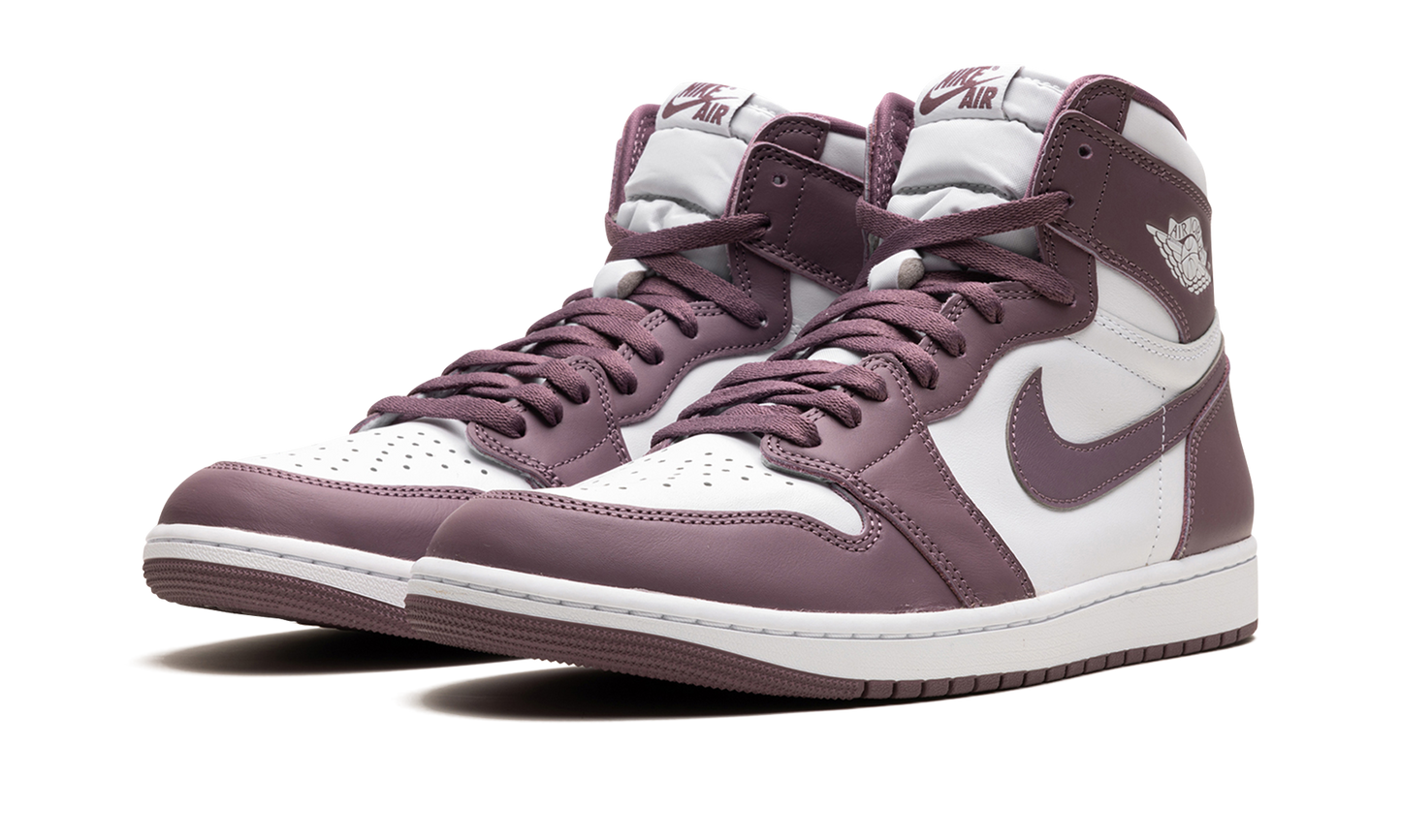 Air Jordan 1 High OG  Mauve
