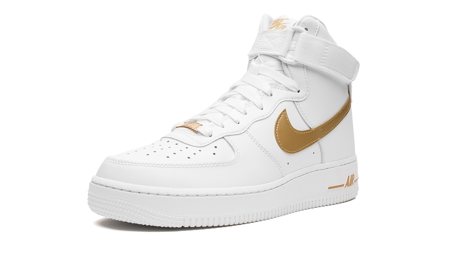AIR FORCE 1 WMNS  White / Metallic Gold
