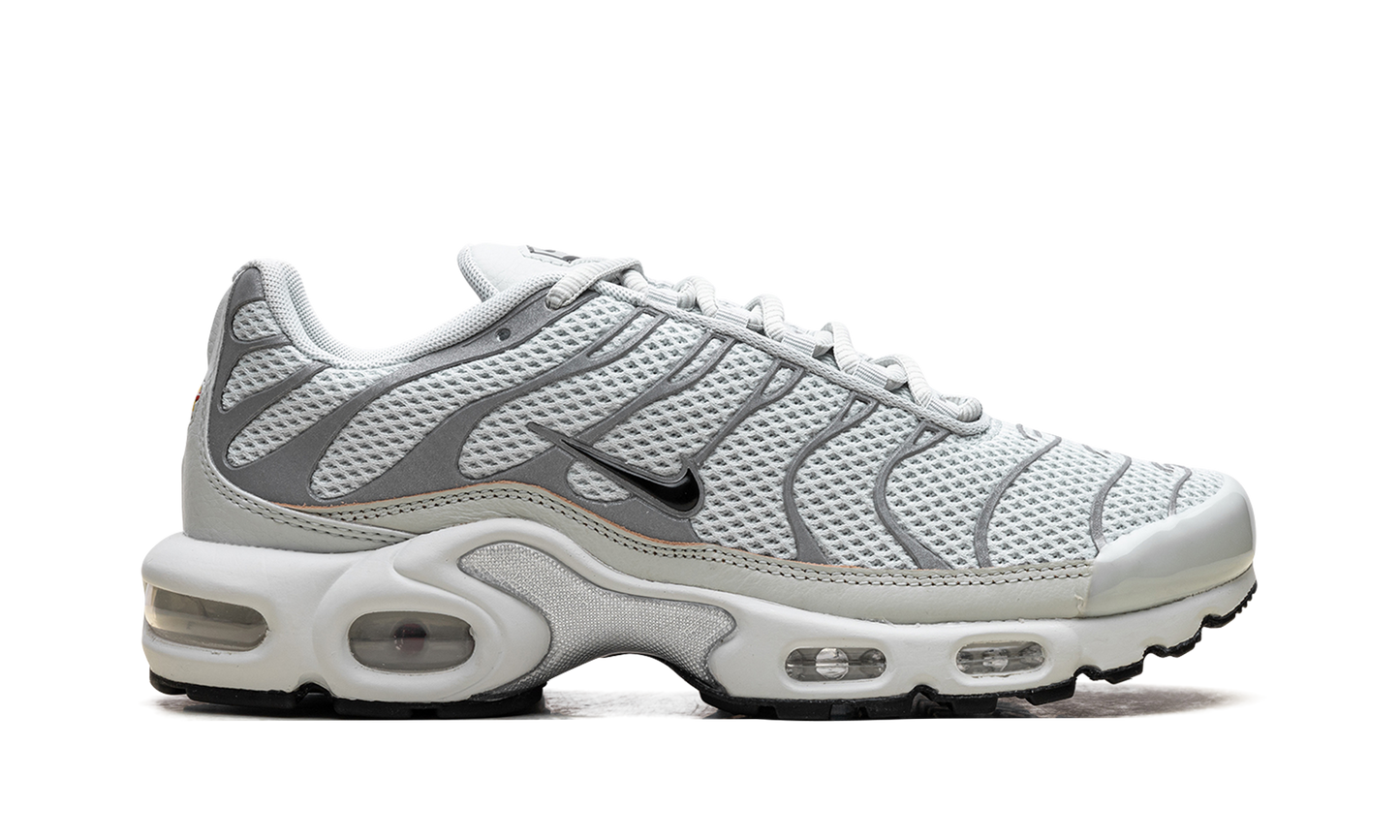 Air Max Plus WMNS  Light Silver