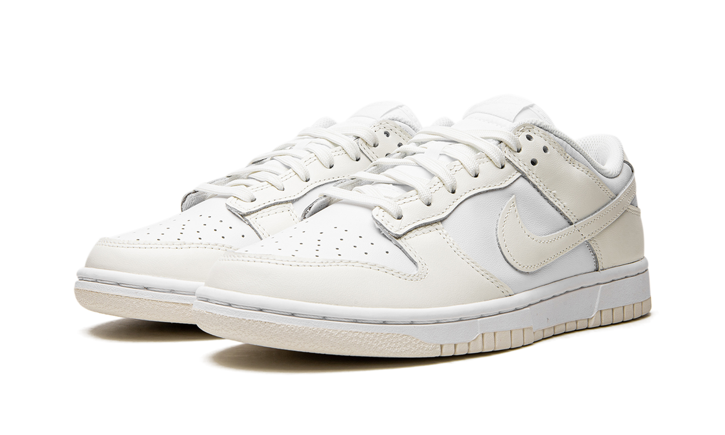 DUNK LO MNS WMNS  Coconut Milk