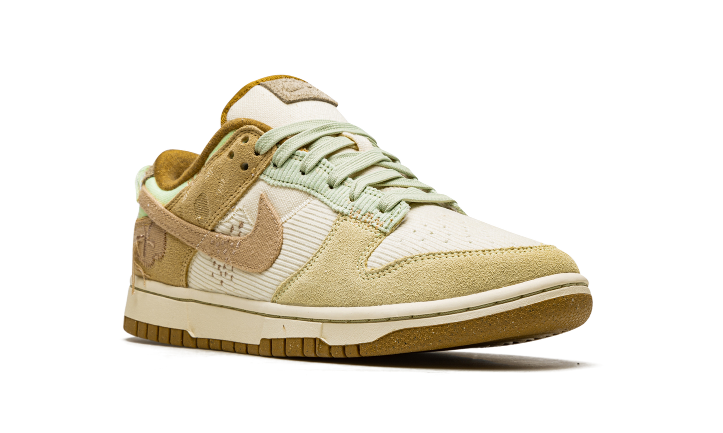 DUNK LO MNS WMNS  On the Bright Side