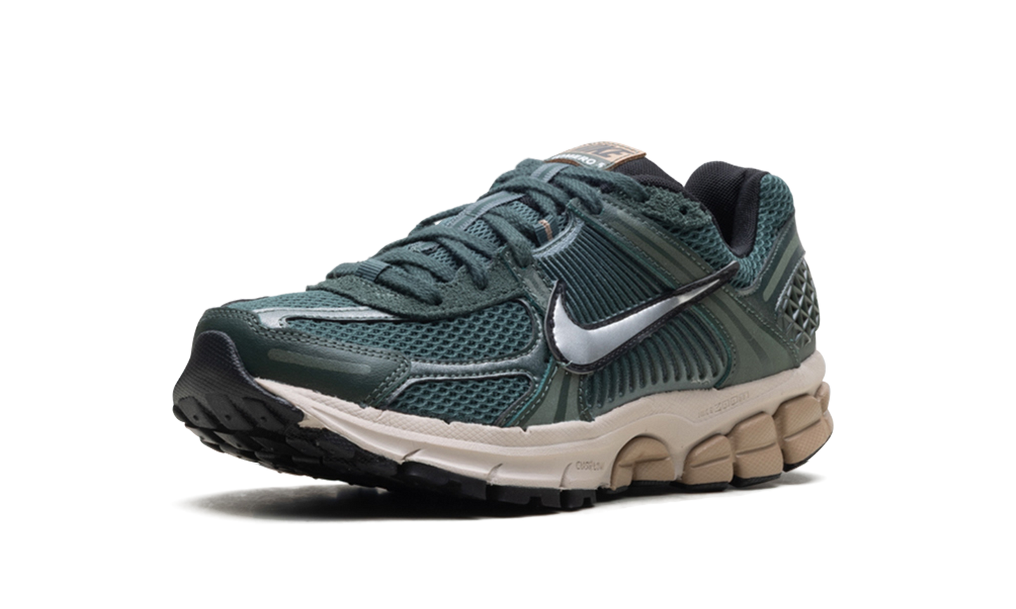 Air Zoom Vomero 5 WMNS  Vintage Green