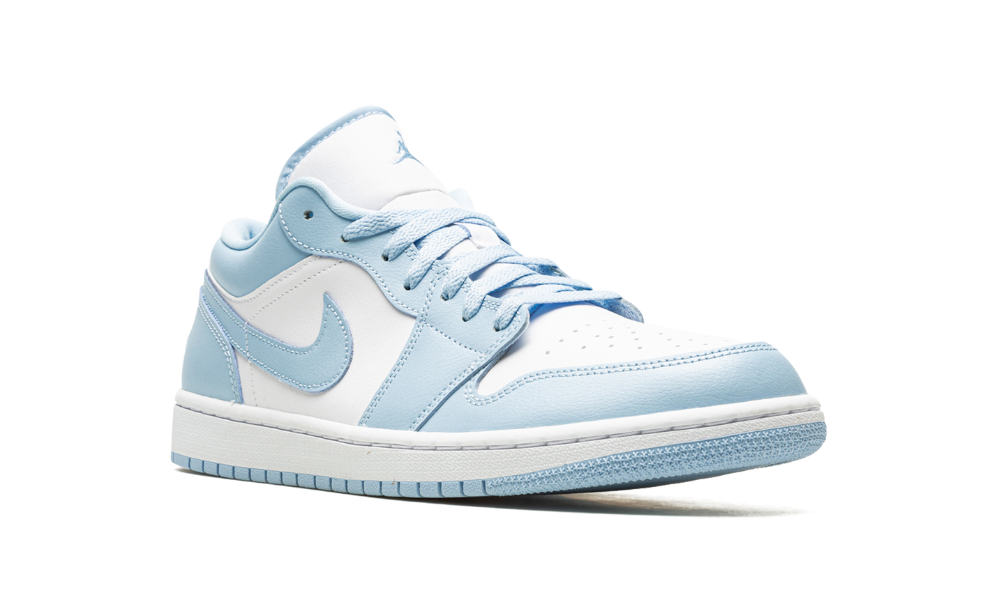 AIR JORDAN 1 LOW WMNS  Ice Blue