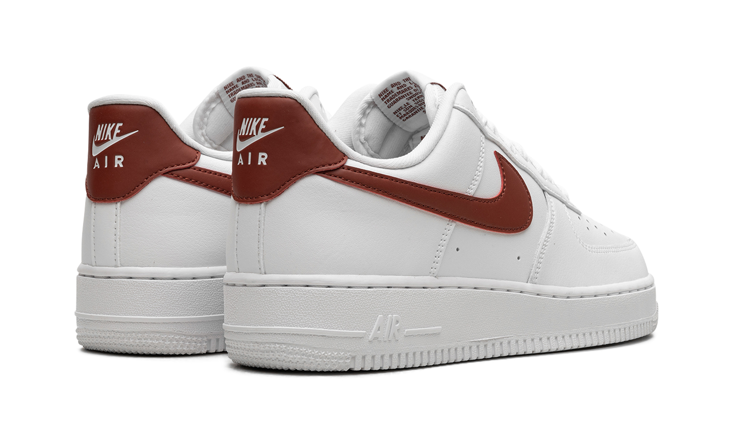 AIR FORCE 1 '07 WMNS  White / Rugged Orange