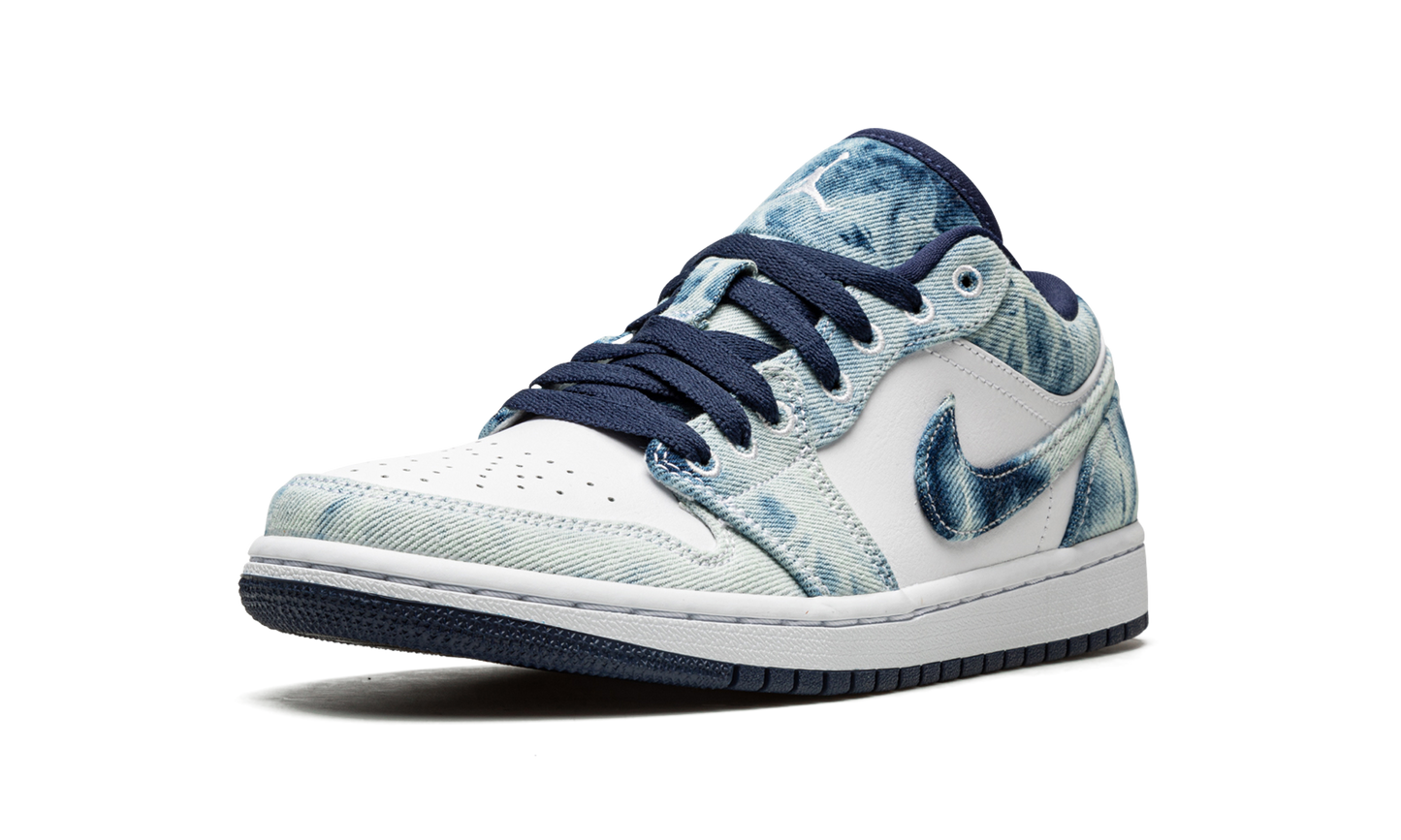 Air Jordan 1 Low SE  Washed Denim