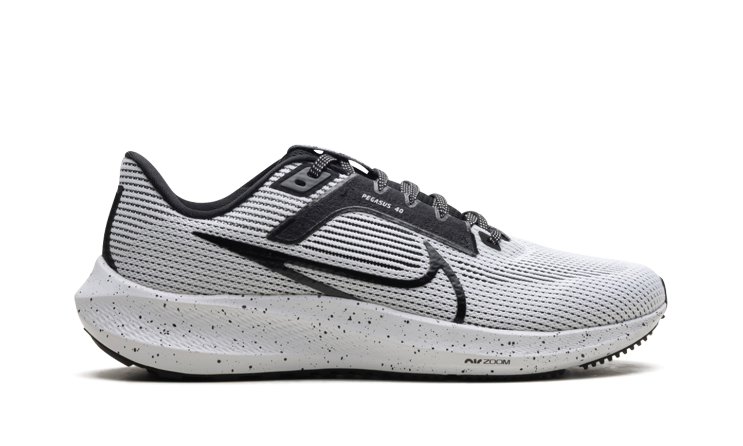 Air Zoom Pegasus 40 WMNS  White Black