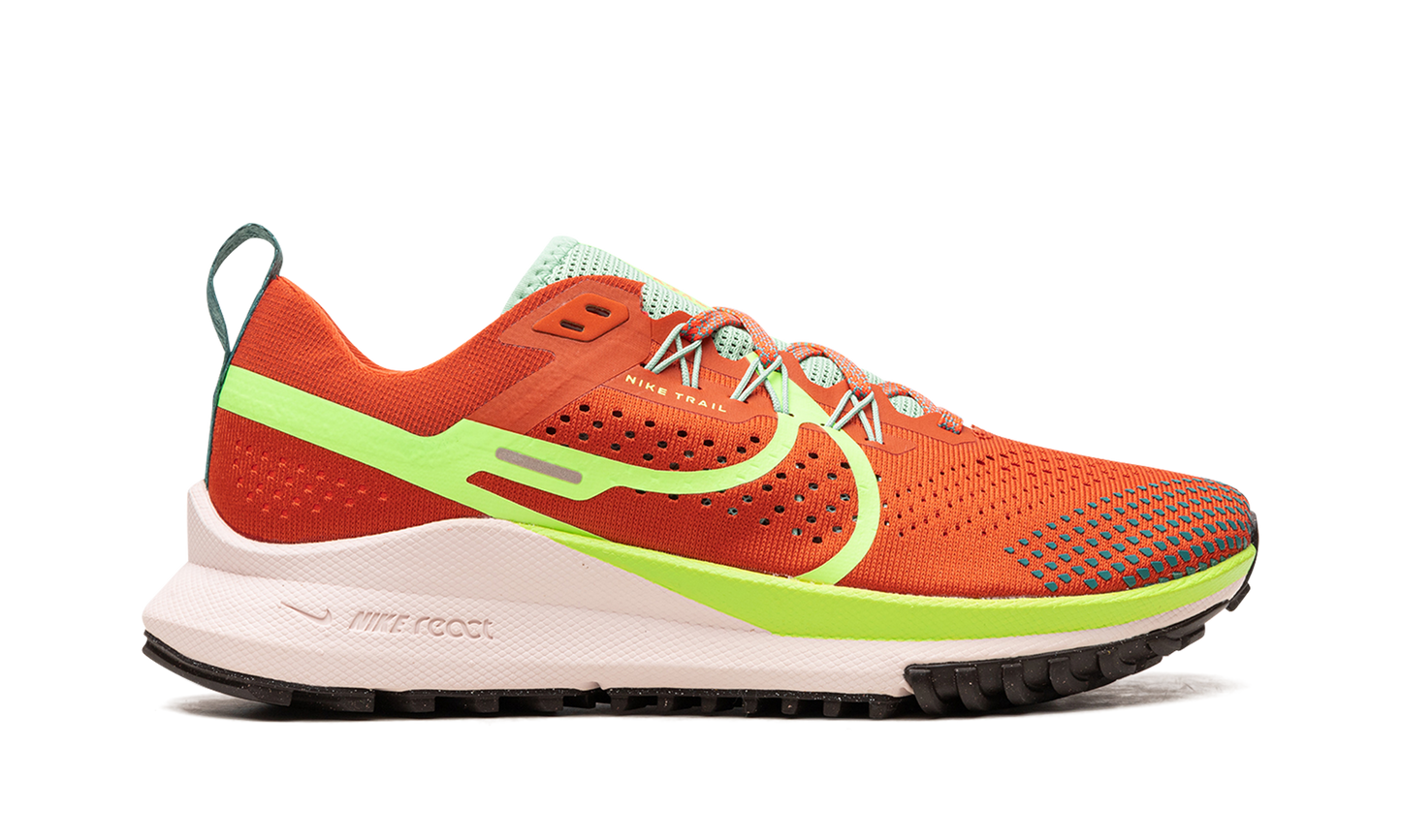 NIKE PEGASUS TRAIL 4 WMNS  Mantra Orange