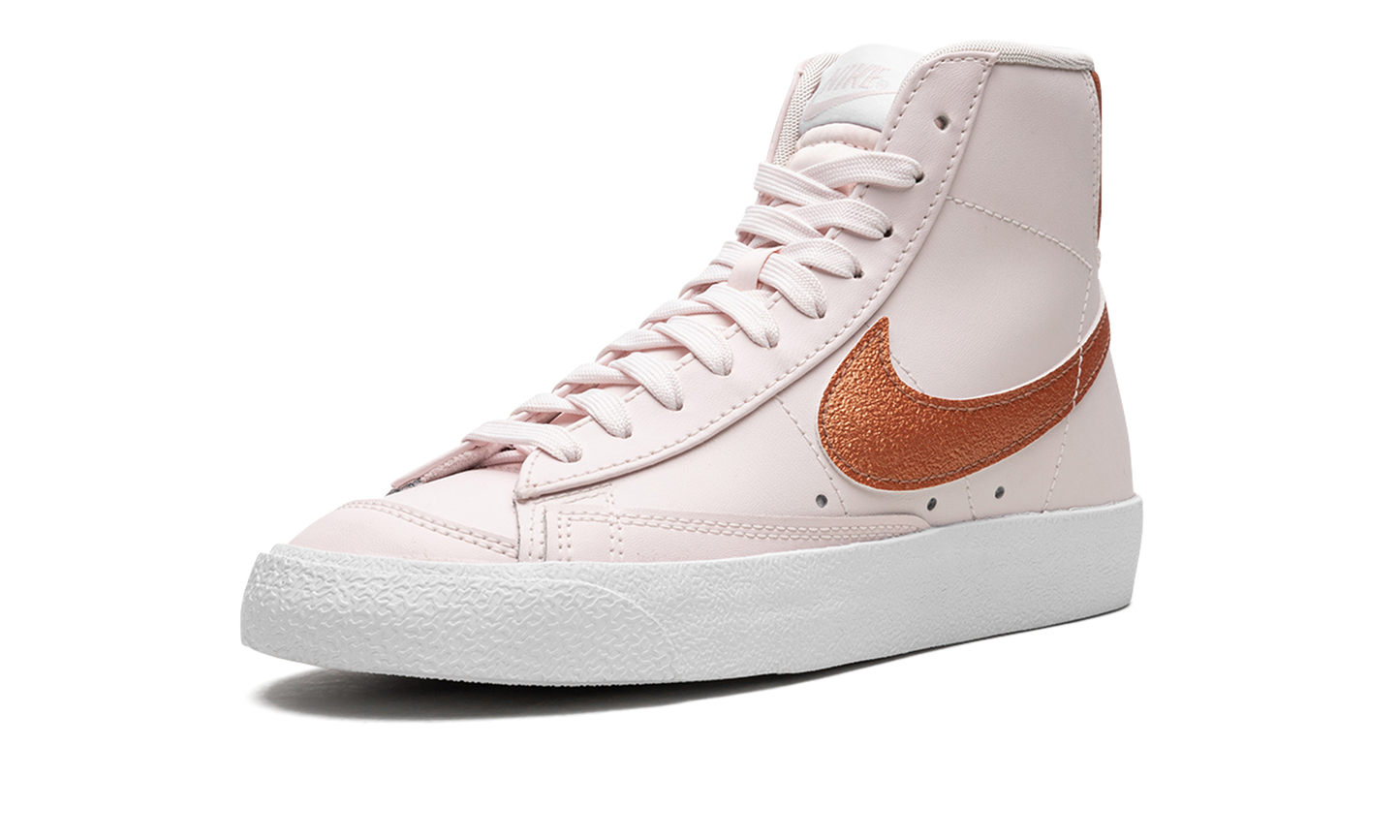 BLAZER MID '77 ESSENTIAL WMNS  LIGHT SOFT PINK