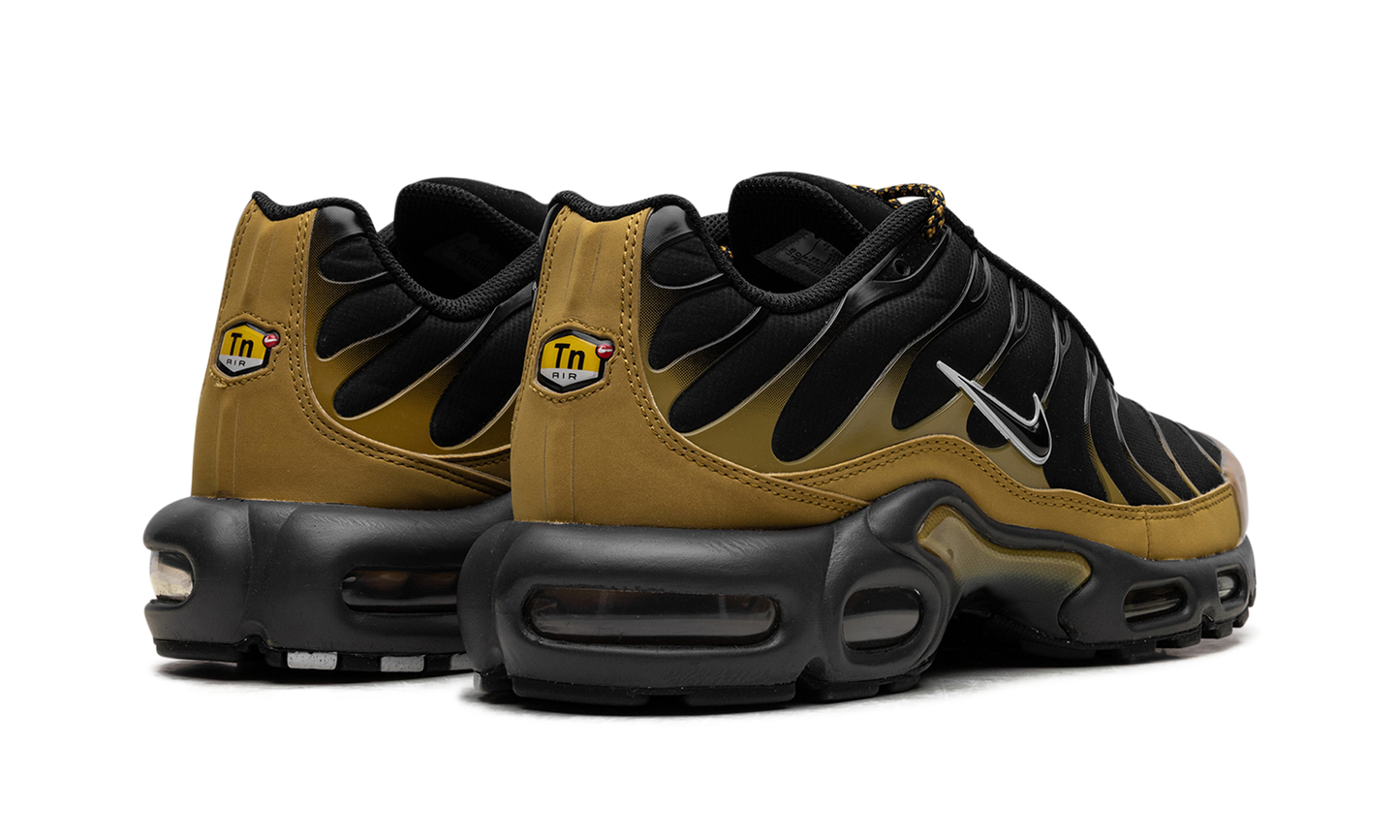 AIR MAX PLUS  Black