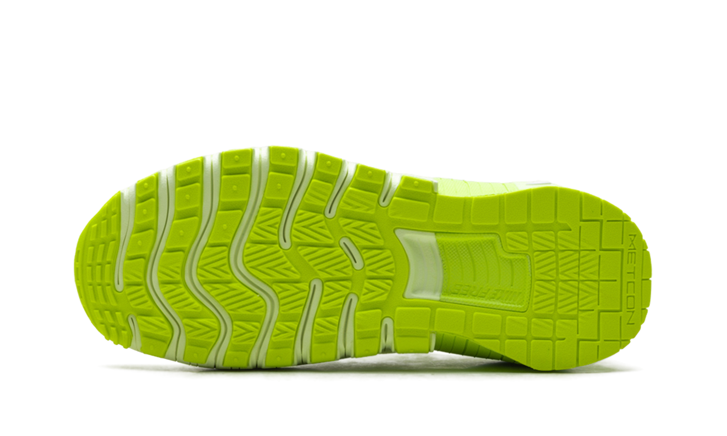 Free Metcon 6 WMNS  Volt Glow
