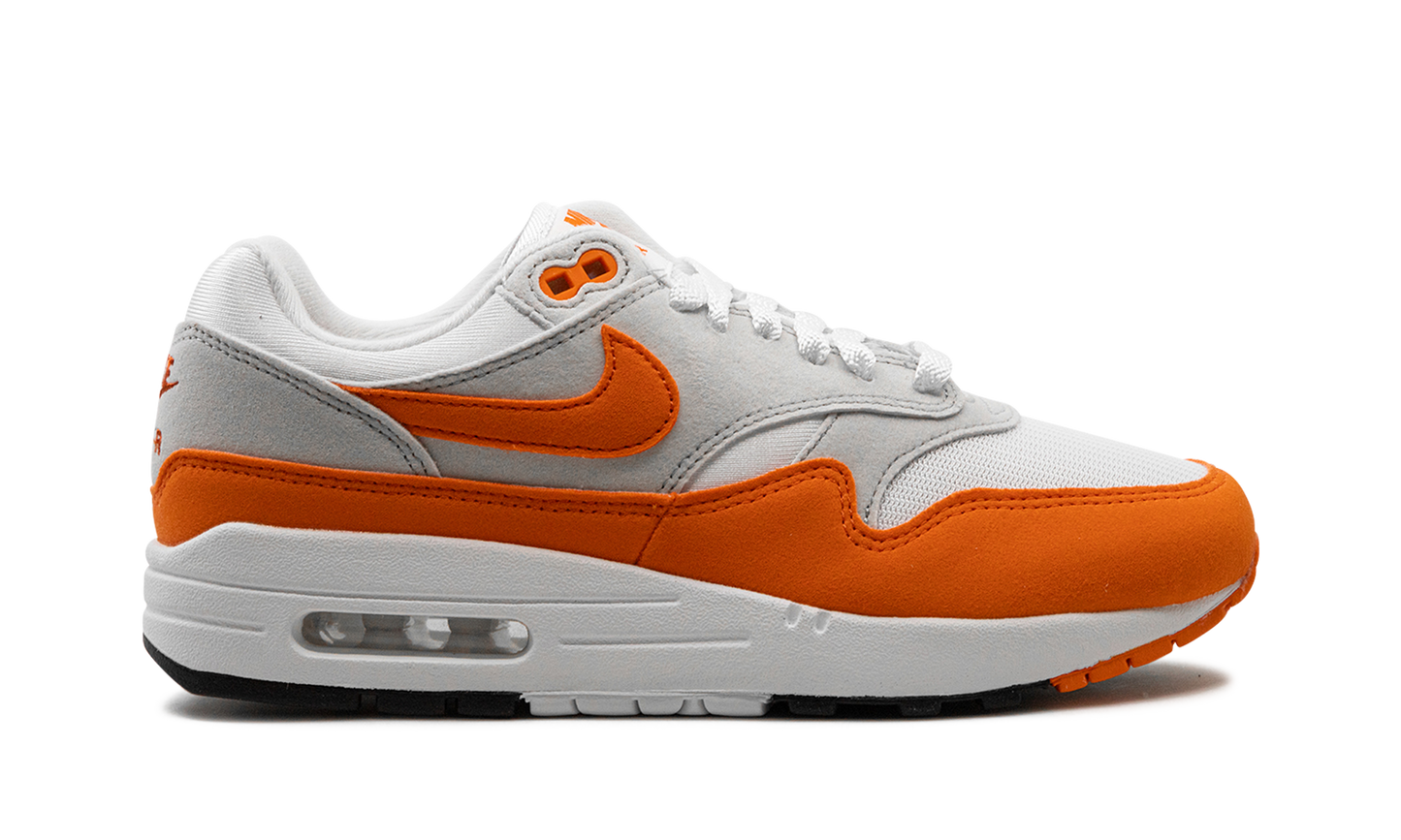 AIR MAX 1 WMNS  Safety Orange