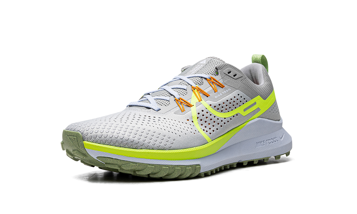 React Pegasus Trail 4  Cobblestone