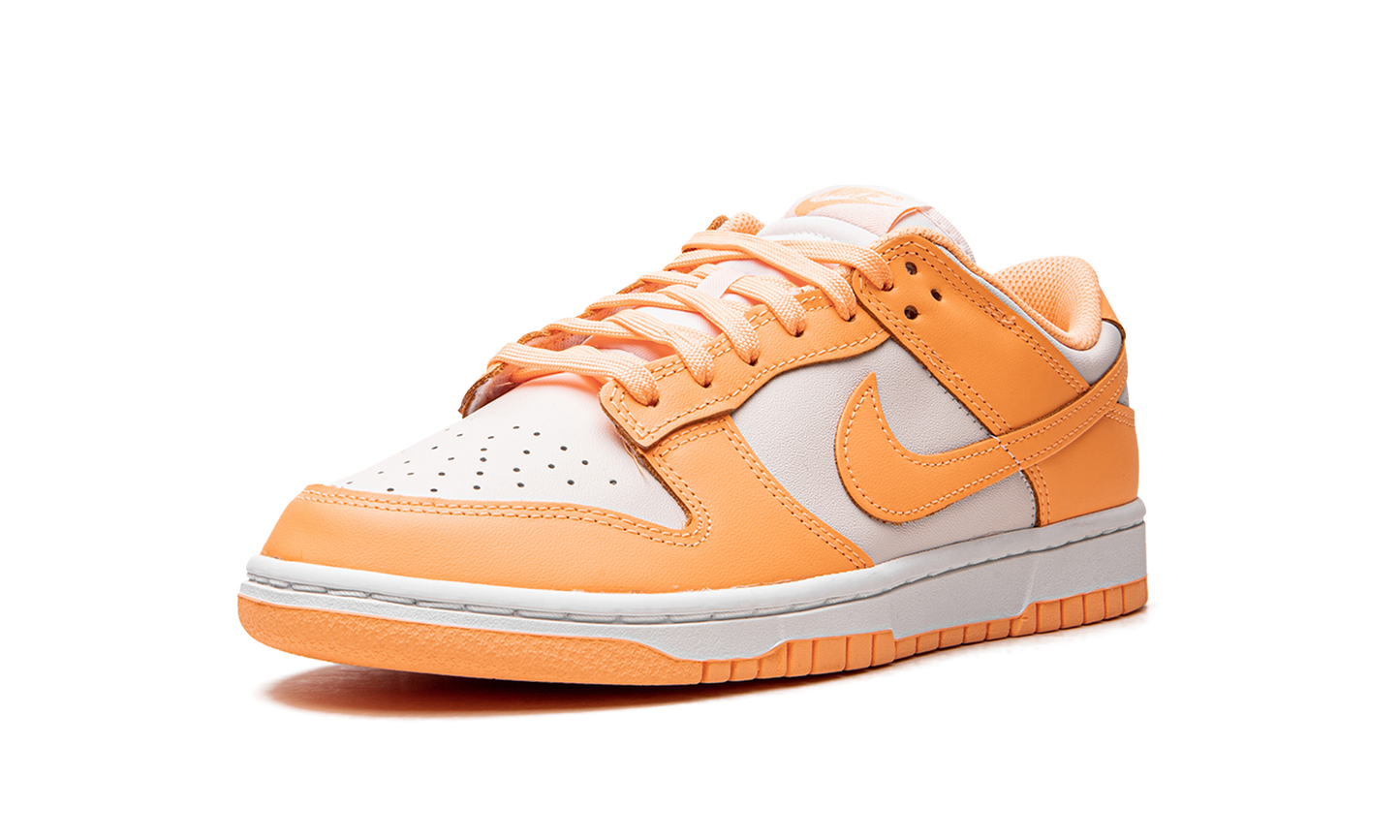 DUNK LO MNS WMNS  Peach Cream
