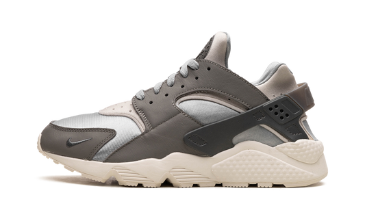 AIR HUARACHE  LIGHT SMOKE GREY