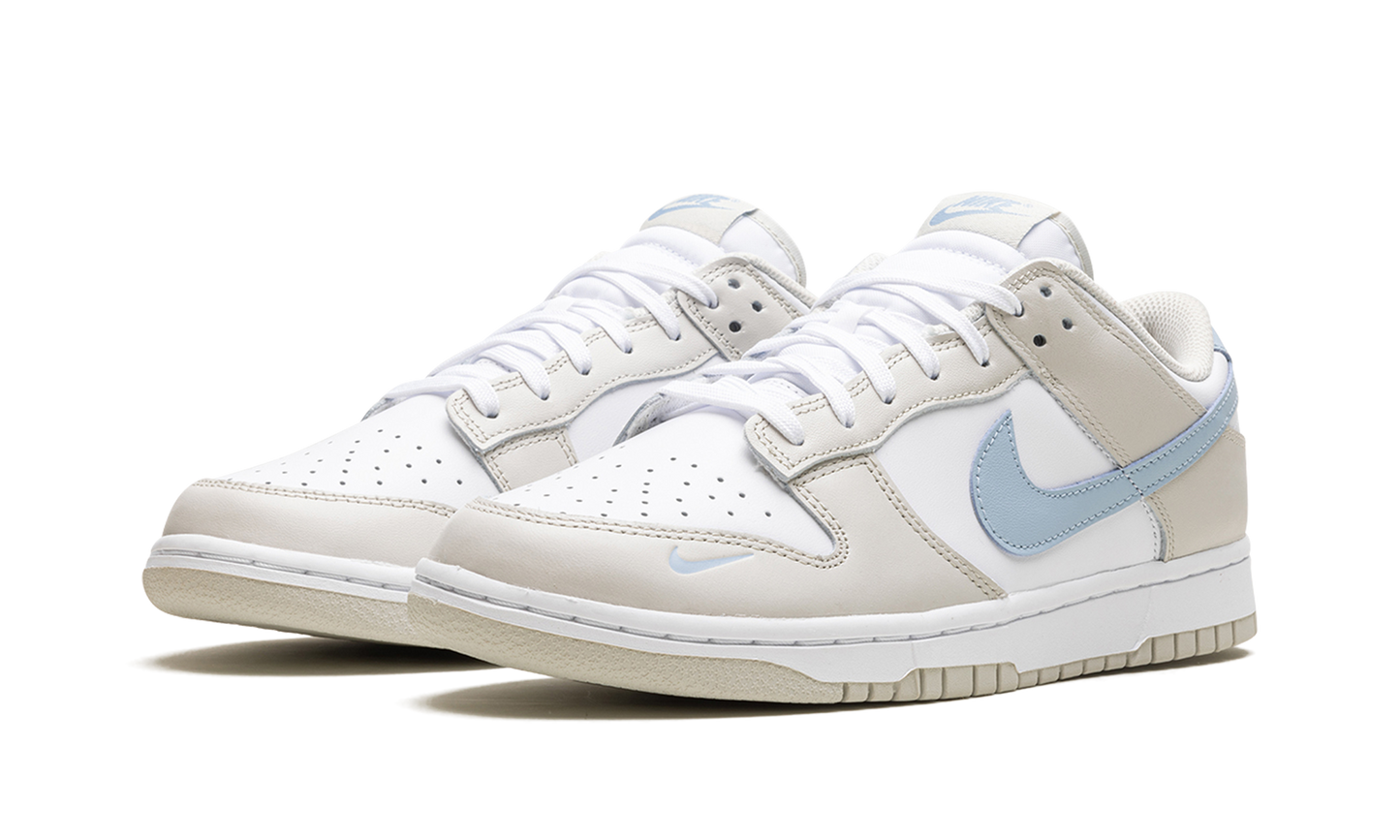 Dunk Low WMNS  Light Bone Armory Blue