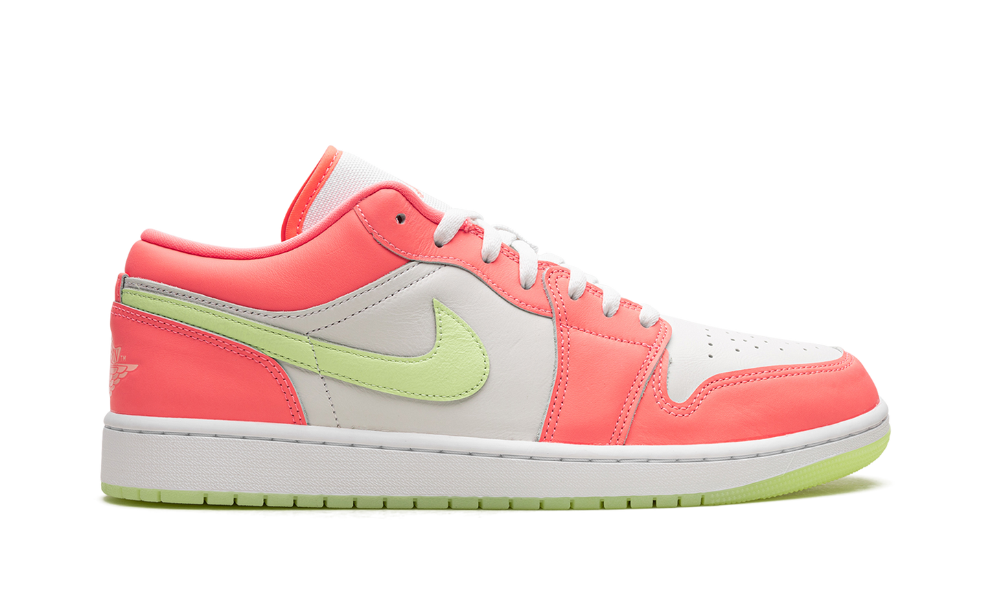Jordan 1 Low SE  Lava Glow