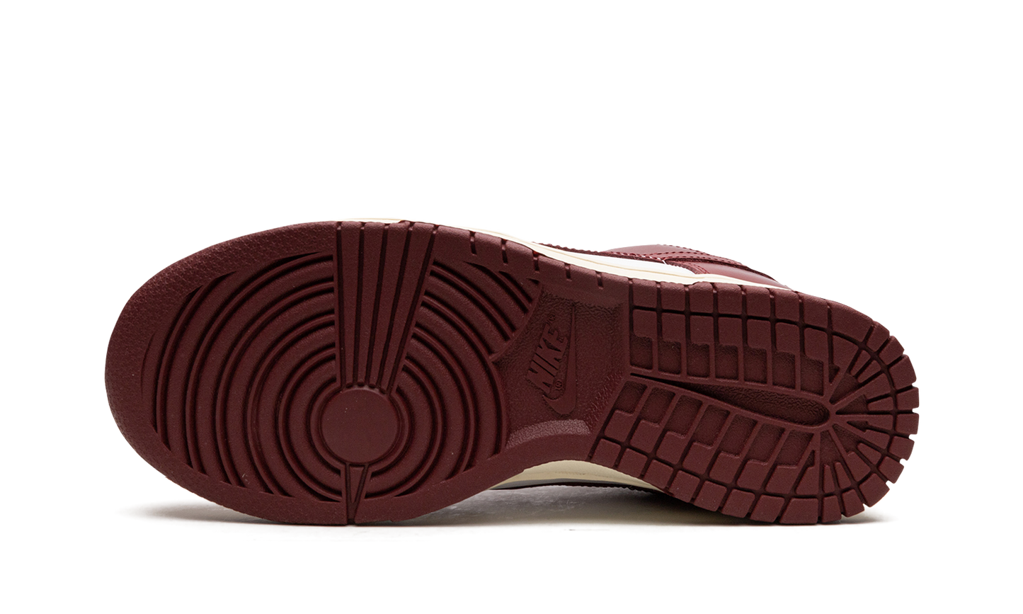 DUNK LOW PRM WMNS  Team Red