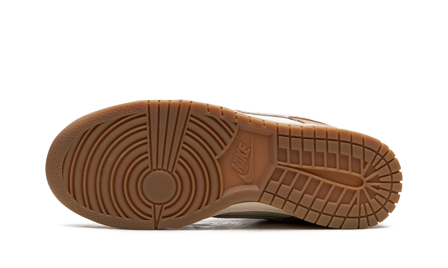 DUNK LO SE WMNS  Australia