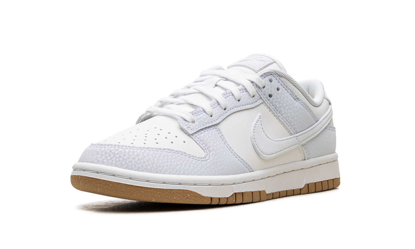 Dunk Low WMNS  Football Grey / Gum