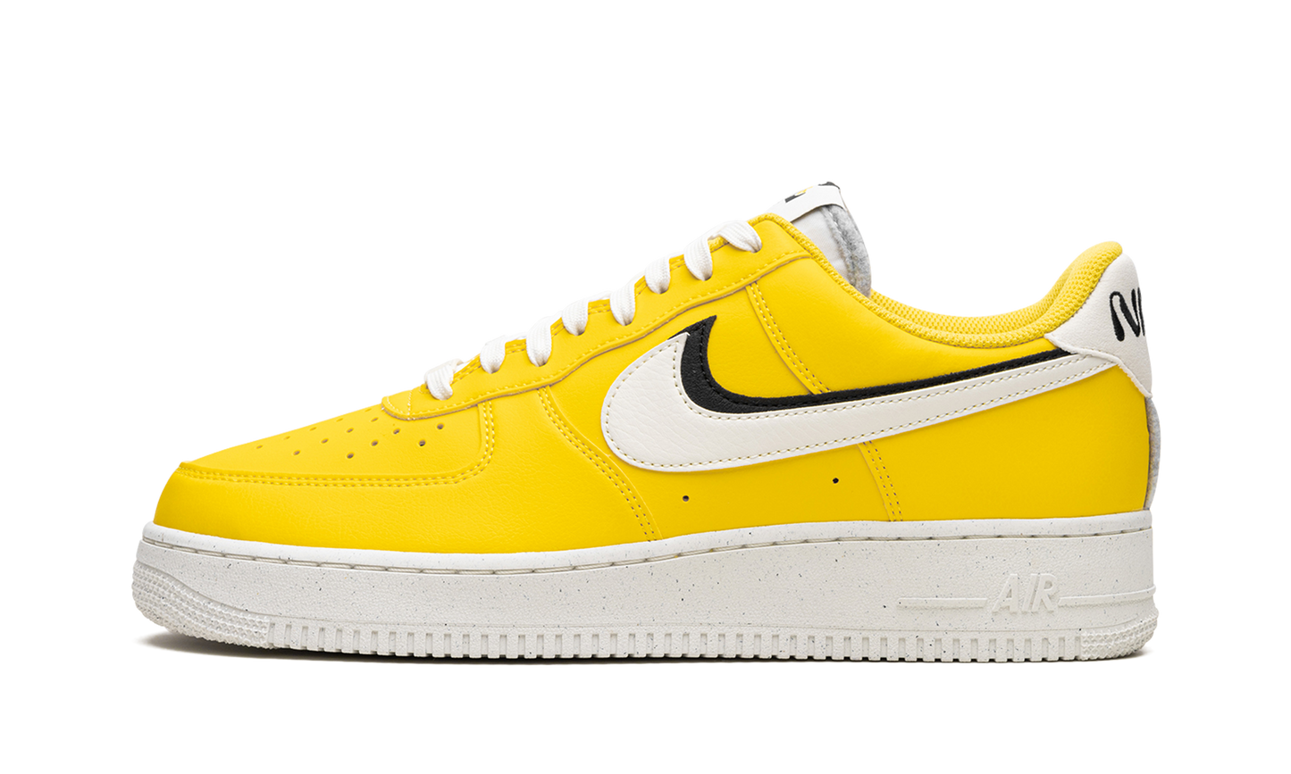 Air Force 1 Low '07 LV8  Tour Yellow
