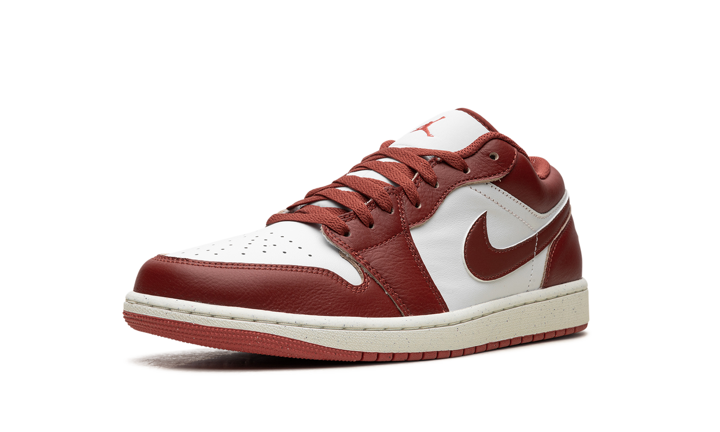 Air Jordan 1 Low SE  DUNE RED