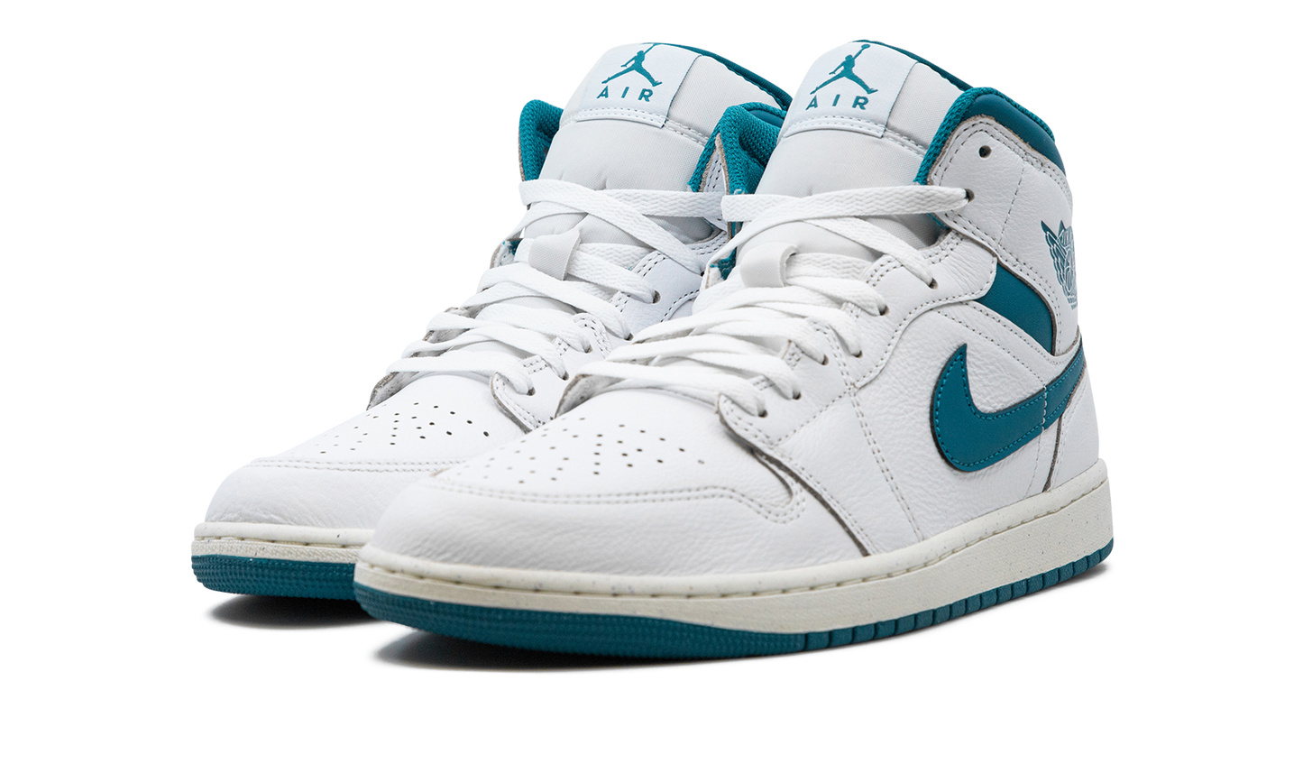 Jordan 1 Mid SE  Industrial Blue