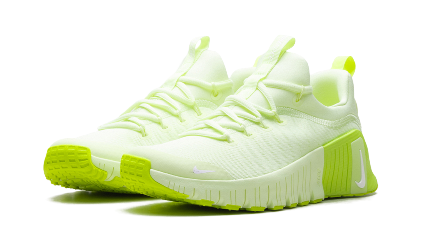 Free Metcon 6 WMNS  Volt Glow