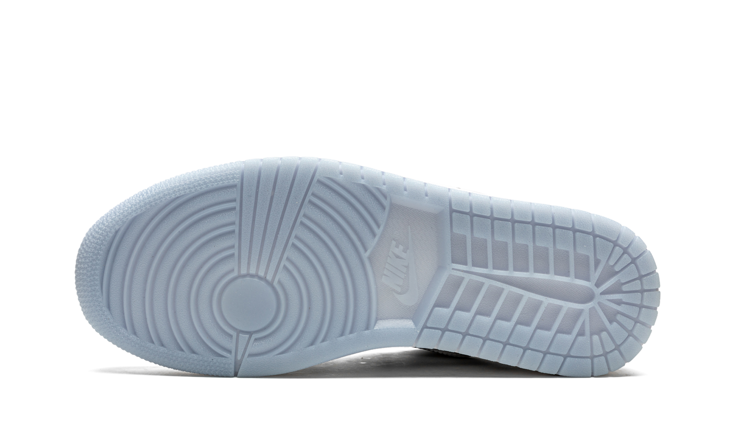 AIR JORDAN 1 LOW WMNS  White / Wolf Grey