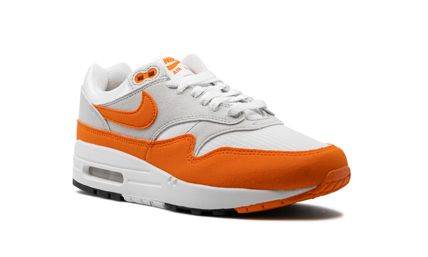 AIR MAX 1 WMNS  Safety Orange