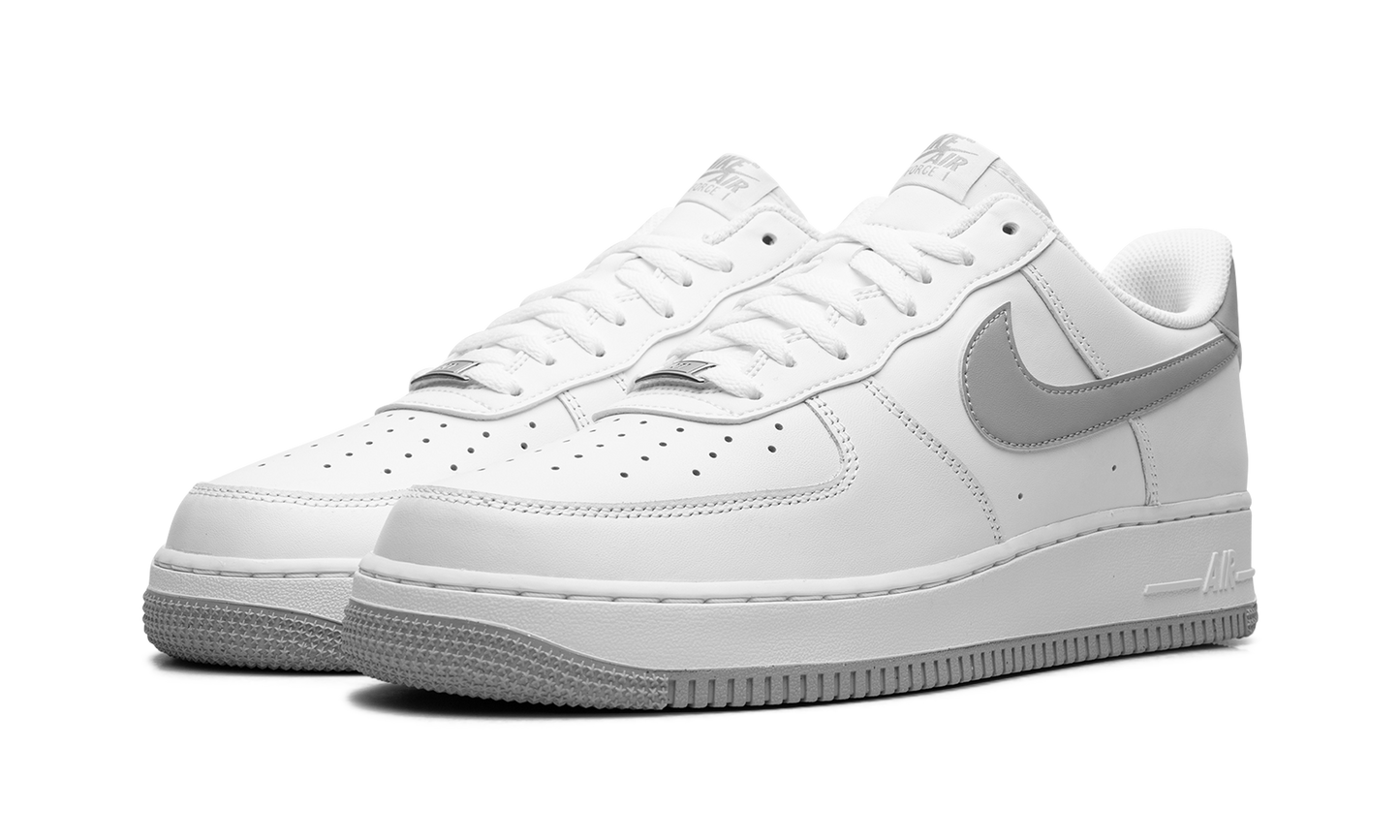 Air Force 1 Low '07  White Light Smoke Grey