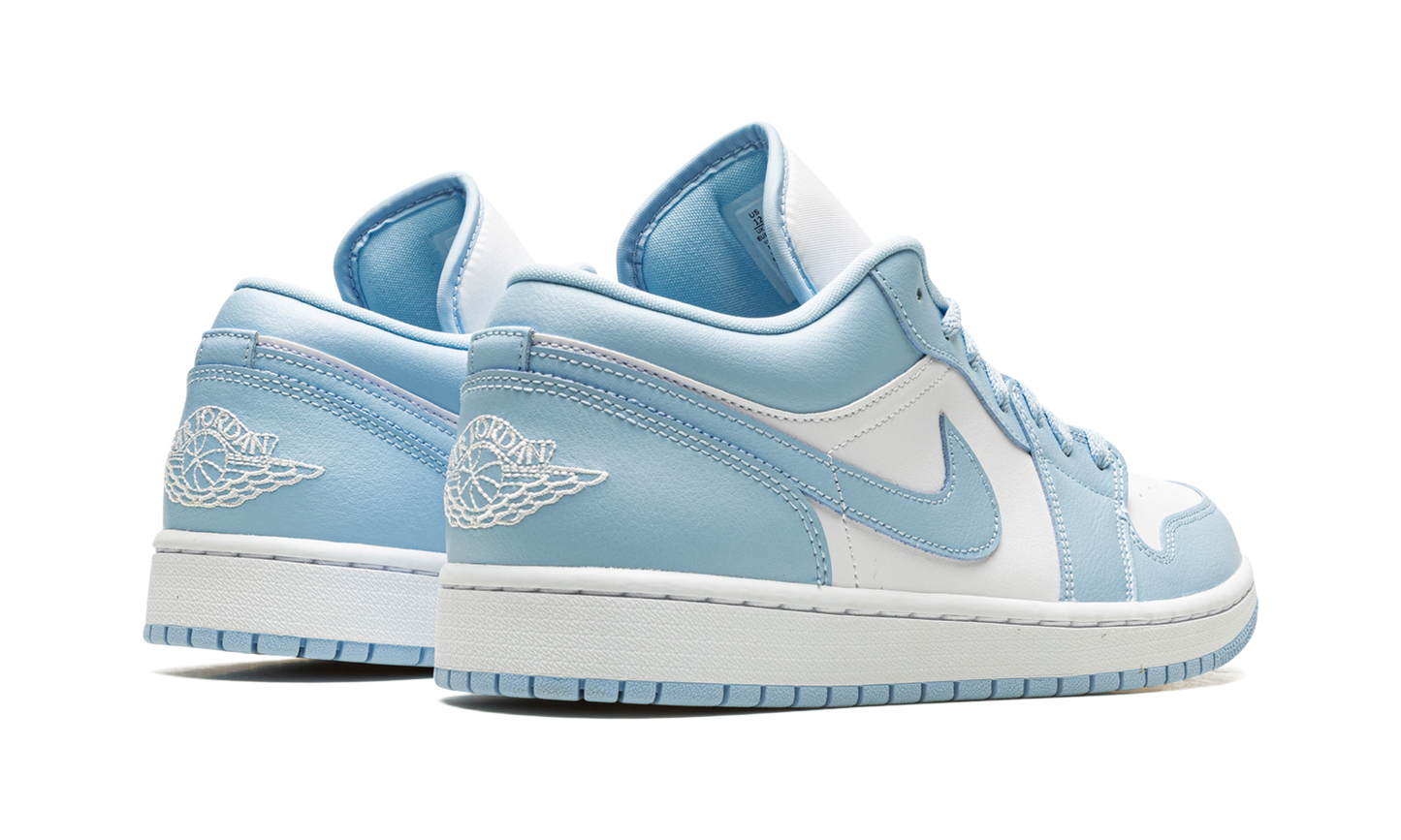 AIR JORDAN 1 LOW WMNS  Ice Blue