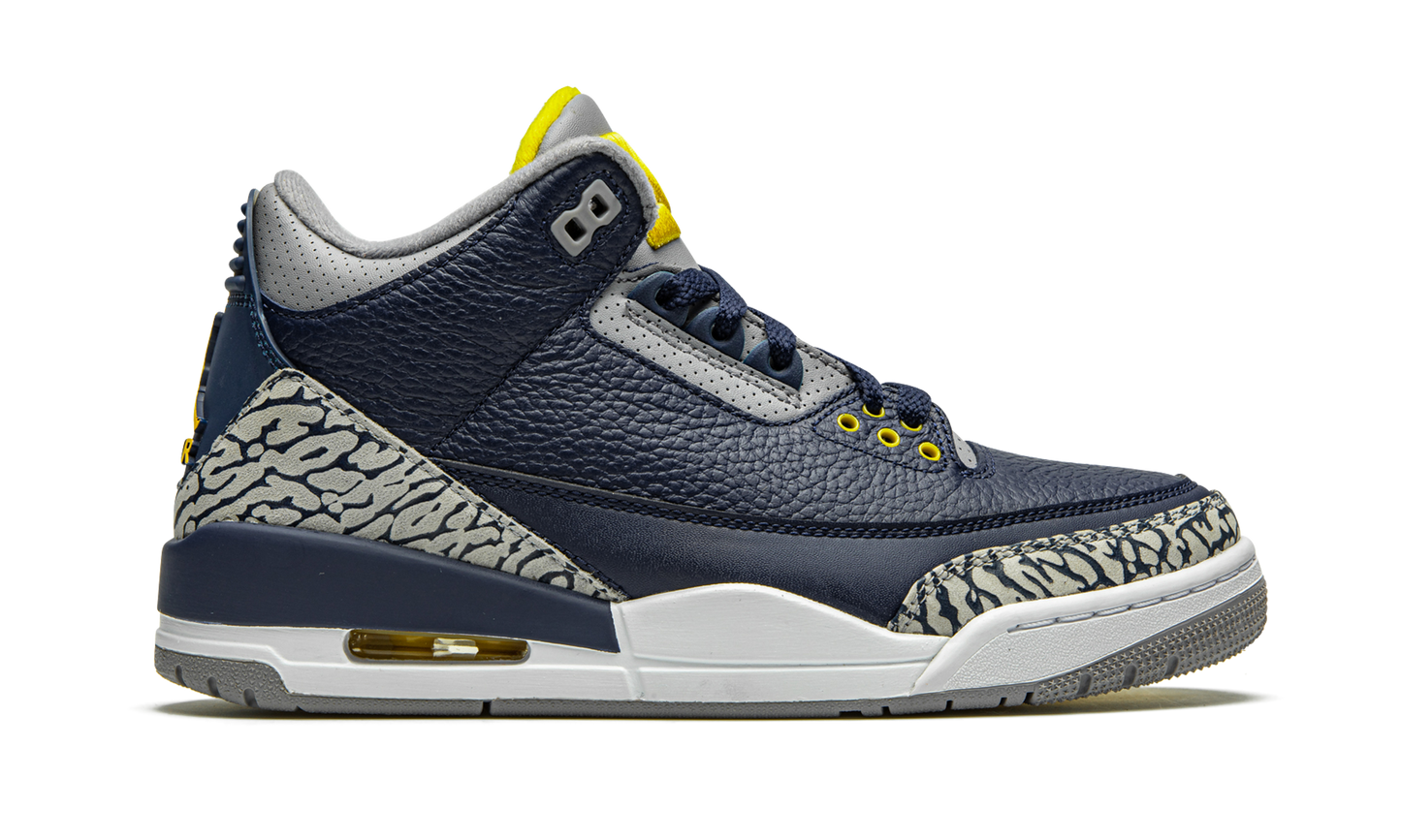 Air Jordan 3 Retro PE  Michigan