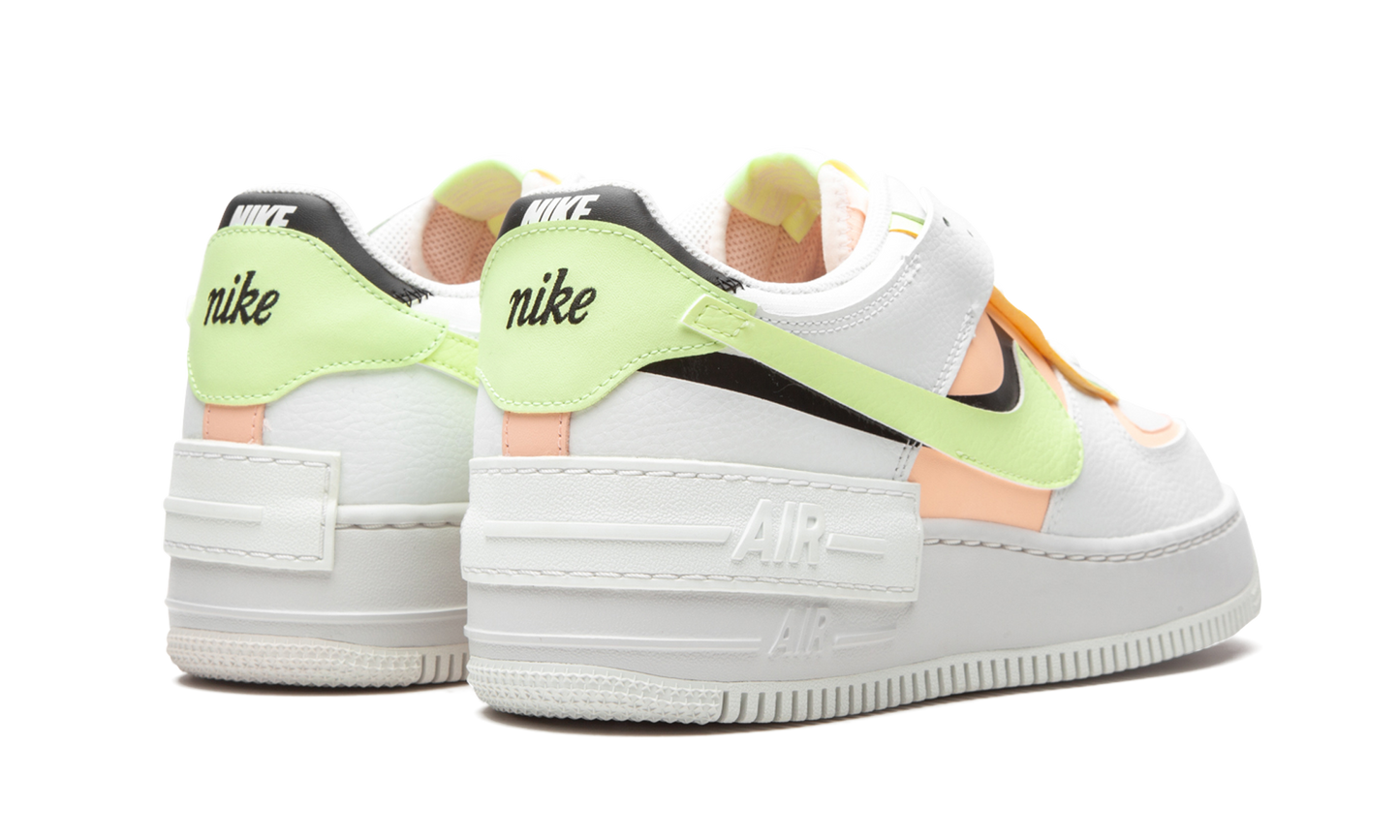 AIR FORCE 1 SHADO MNS WMNS  White / Barely Volt / Crimson Tint