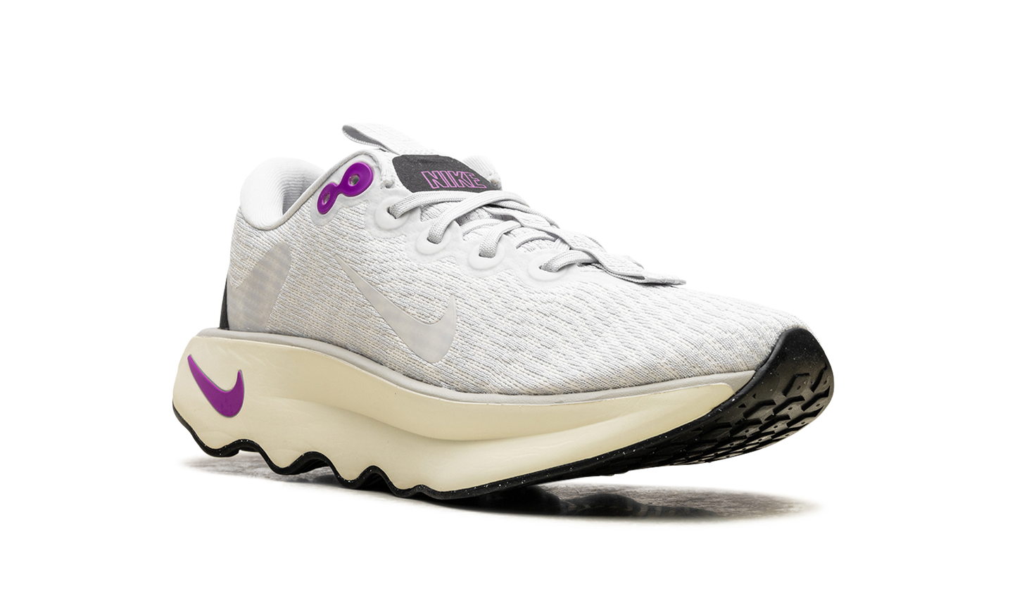 Motiva WMNS  Photon Dust Hyper Violet Coconut Milk