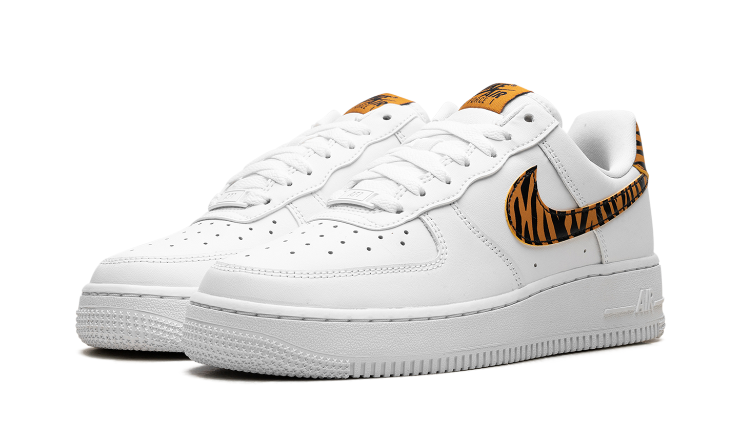 Air Force 1 '07 WMNS  Tiger Stripes
