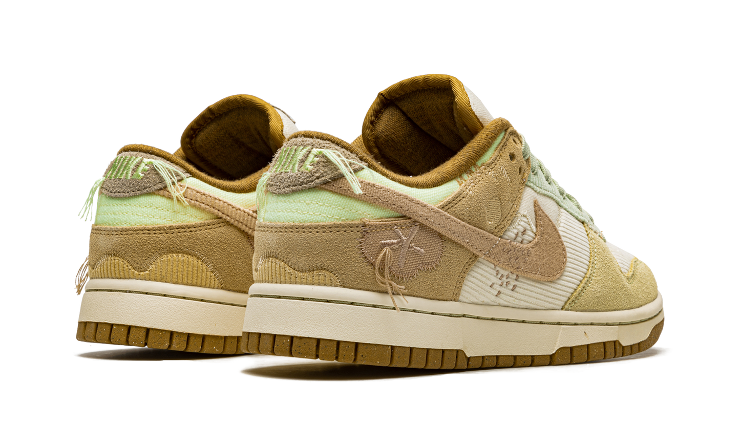 DUNK LO MNS WMNS  On the Bright Side