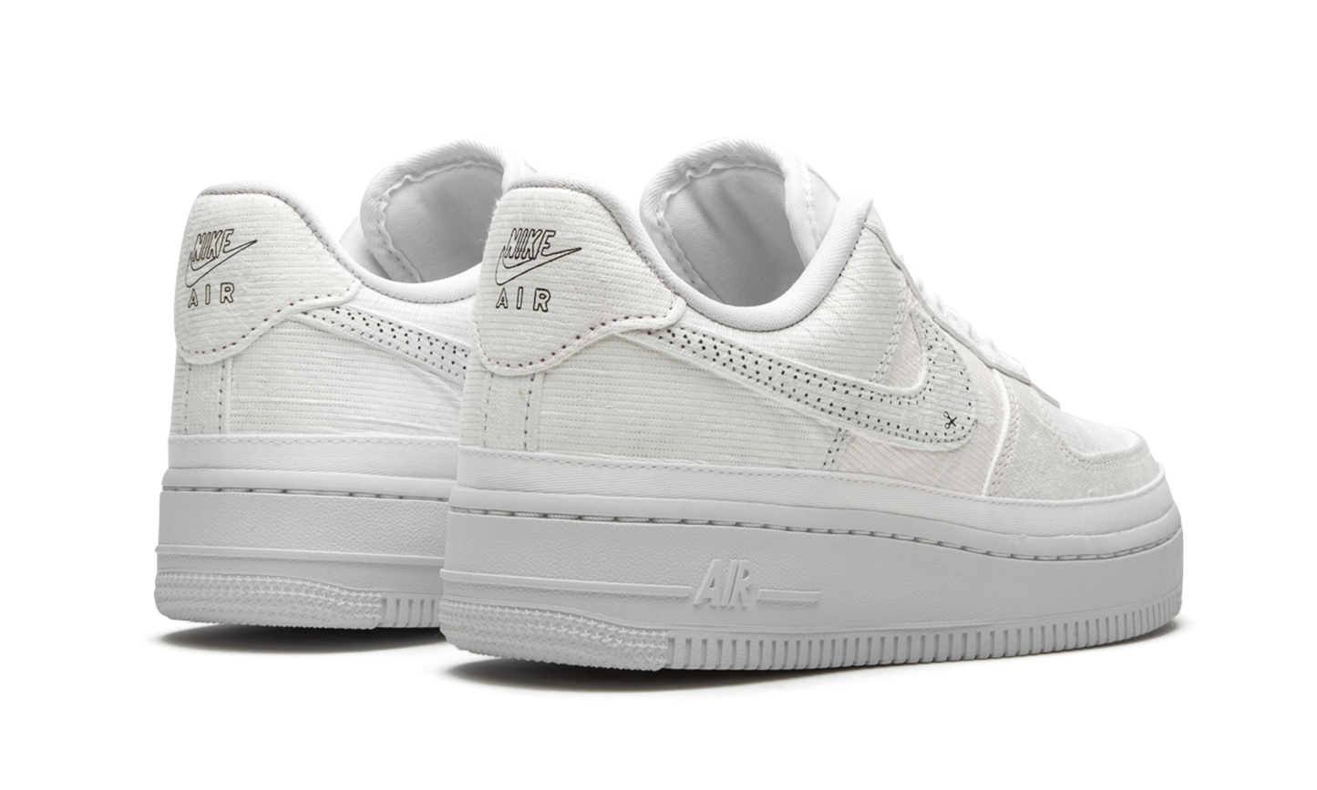 AIR FORCE 1 LO LX WMNS  Reveal - Black Swoosh