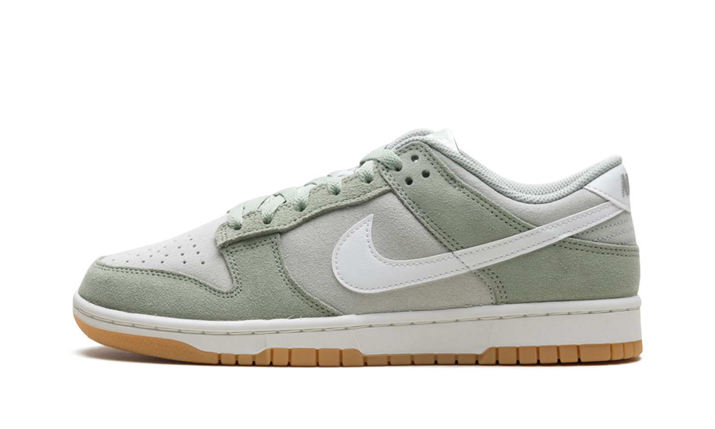 Dunk Low SE  Jade Horizon