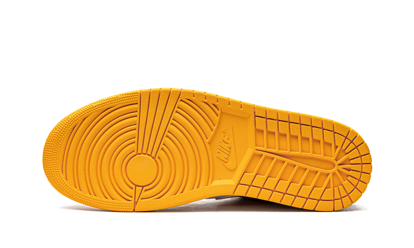 Air Jordan 1 Low  Taxi