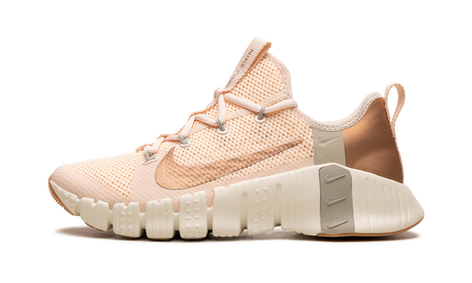 FREE METCON 3 WMNS  Guava Ice