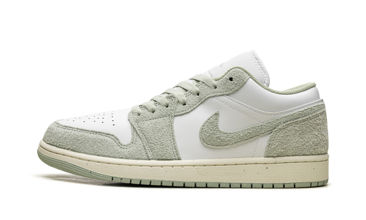 Air Jordan 1 Low SE  Seafoam