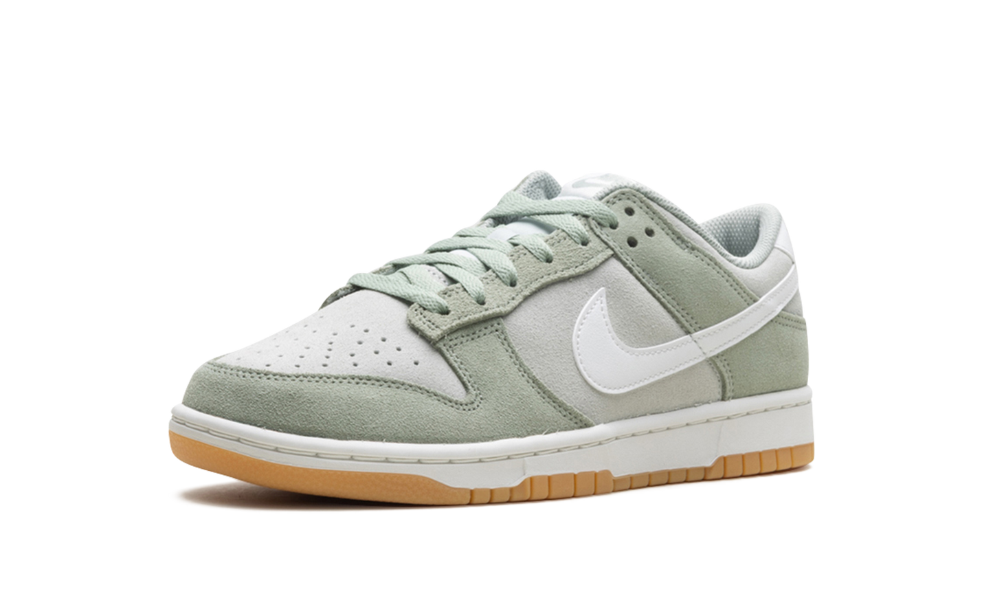 Dunk Low SE  Jade Horizon