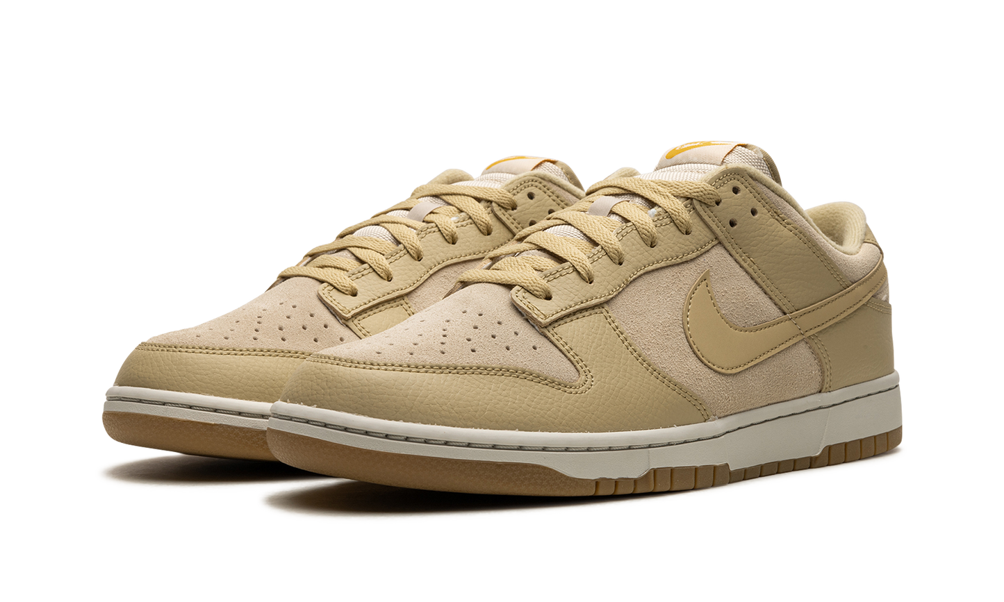 Dunk Low  Khaki / Gum