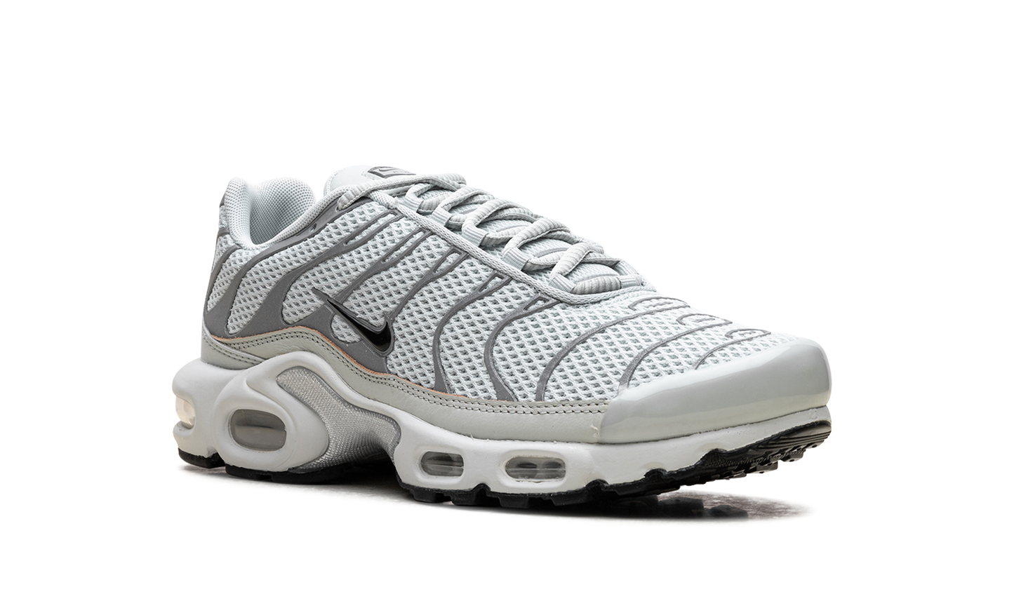 Air Max Plus WMNS  Light Silver